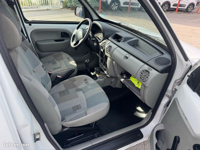Renault Kangoo 1.5 dCi 68cv (image 4)
