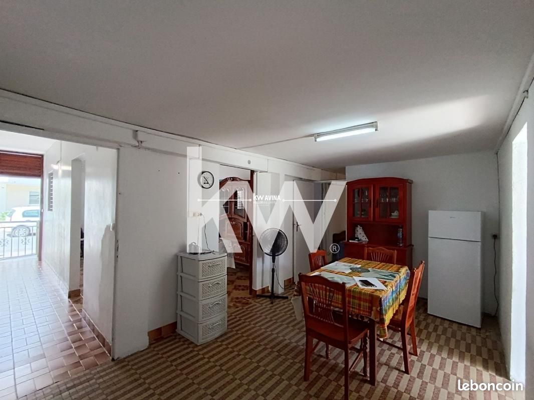 Maison 4 pièces 79 m² · à Sainte-Anne · 79 m² · 160 000 €