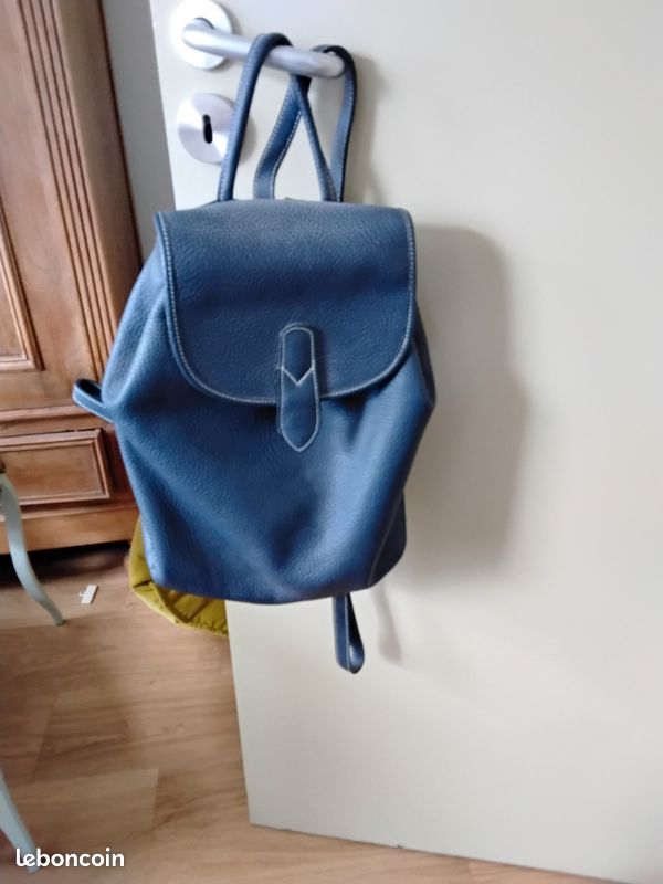 Sac cuir marine fabrication française jamais porté Accessoires