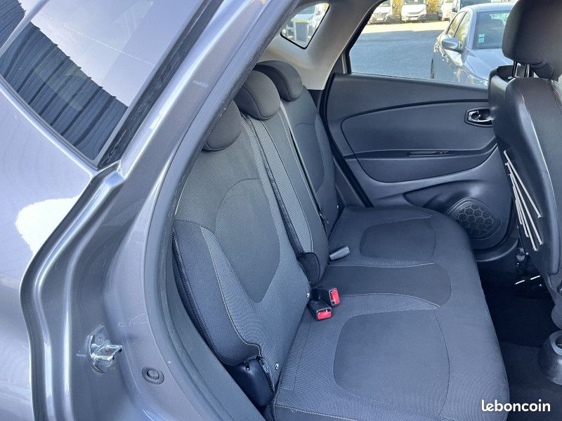 Renault CAPTUR 1.2 TCE 120CH STOP&START ENERGY INTENS EDC EURO6 2016 (image 4)