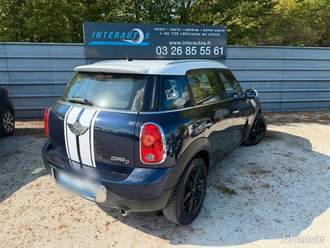 Mini country man (image 2)