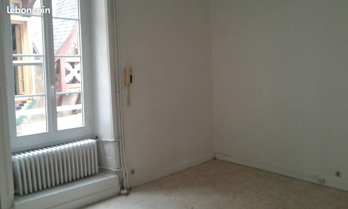 Appartement 1 pièce 26 m² - Brive-la-Gaillarde 19100 (image principale 5)