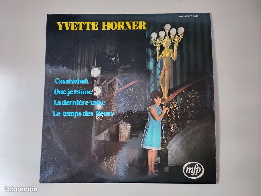 YVETTE HORNER casatschok (image 1)