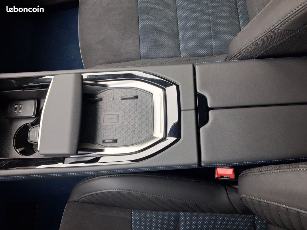 Renault Rafale esprit Alpine full hybrid E-Tech 200 -25 (image 22)