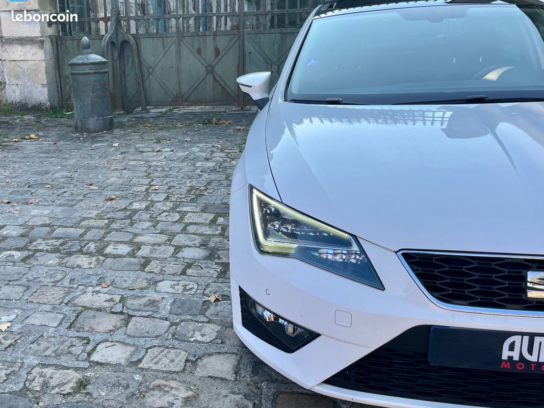 SEAT LEON 1.8 TFSI 180 Start/Stop FR DSG7 / TOIT OUVRANT / FULL ENTRETIENT / FULL LED / JANTES 18 (image 9)