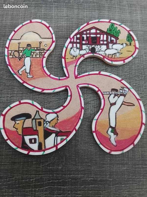 Peinture sur Palas et Croix Basques (image 7)