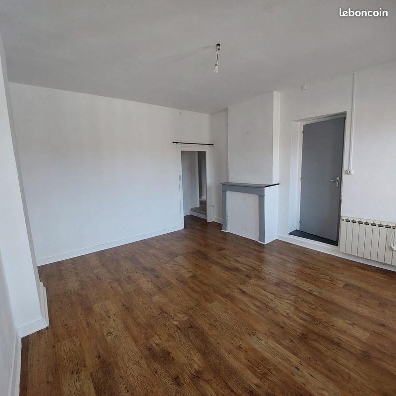 Appartement 5 pièces 106 m² · à Toulon-sur-Arroux · 106 m² · 600 €/mois