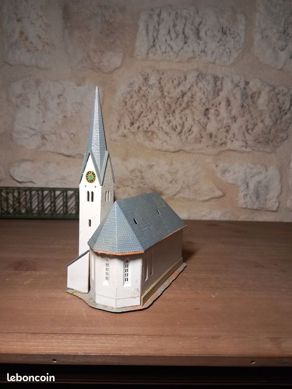 LIMA JOUEF - Maquette à Monter : Église De Village L600989 - NEUF