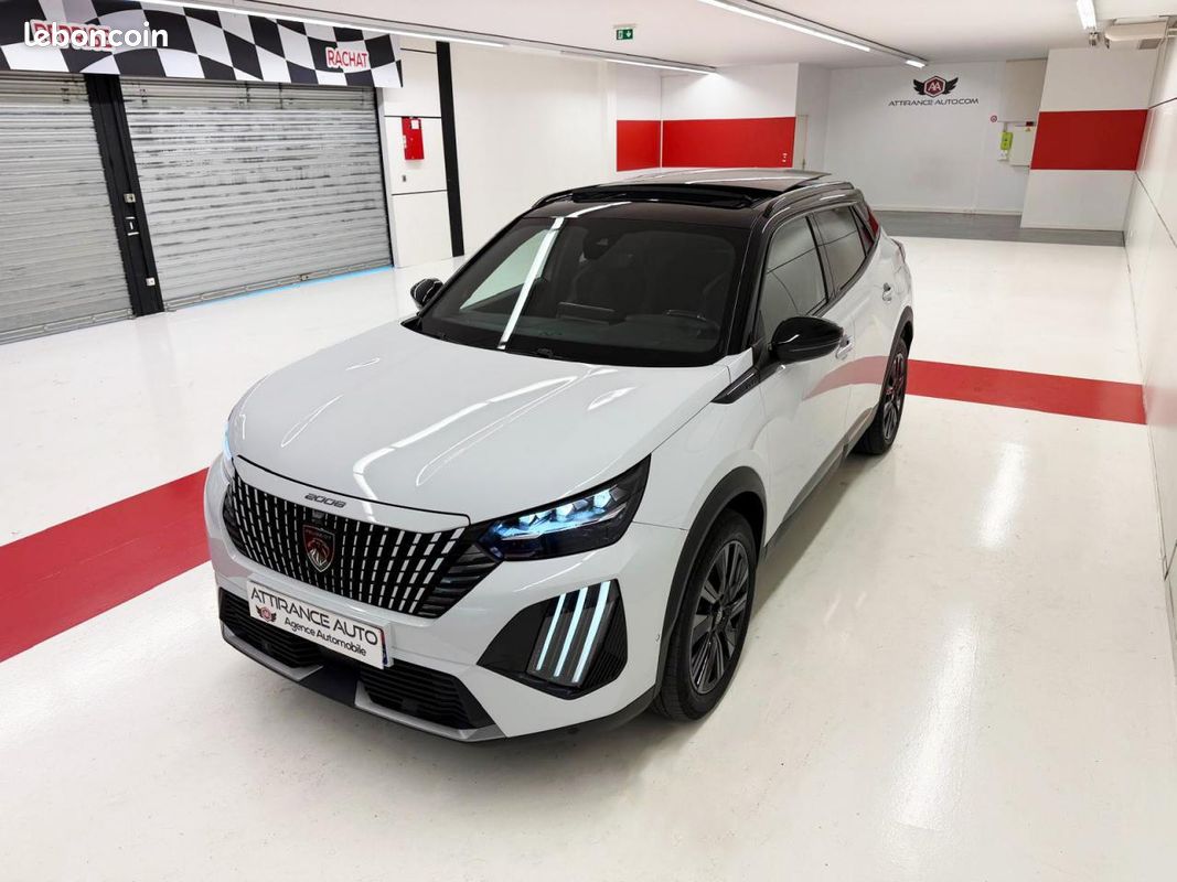 PEUGEOT 2008 1.2i 12V S&S - 130 - BV EAT8 II GT PHASE 2 (image 12)
