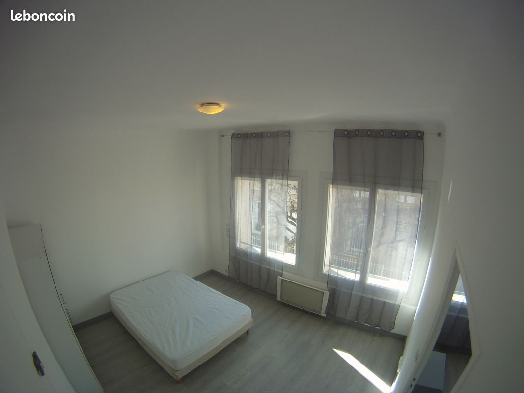 Appartement 3 pièces 65 m² · à Salon-de-Provence · 65 m² · 910 €