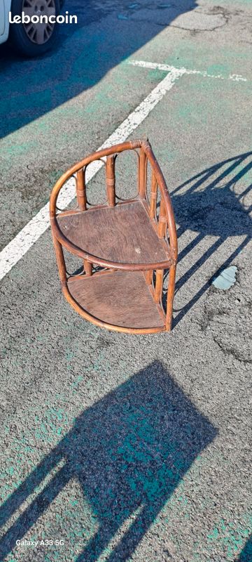 Étagère d'angle bois (image 1)