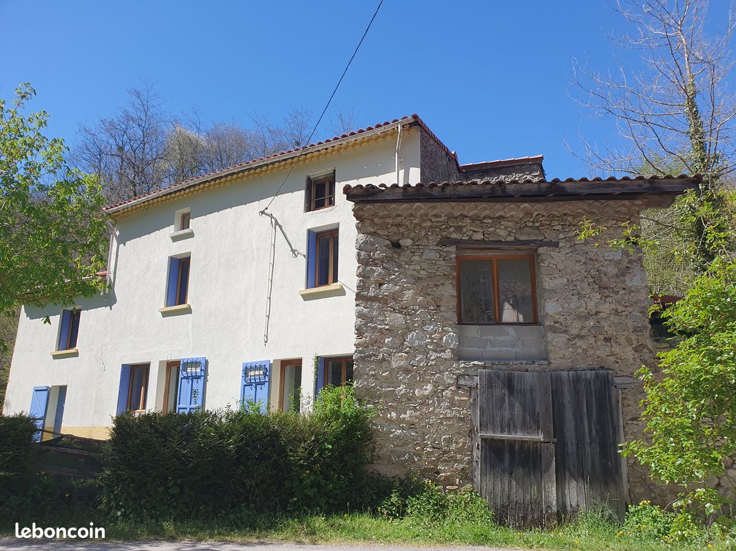 Maison 7 pièces 160 m² · à Ganac · 160 m² · 255 000 €