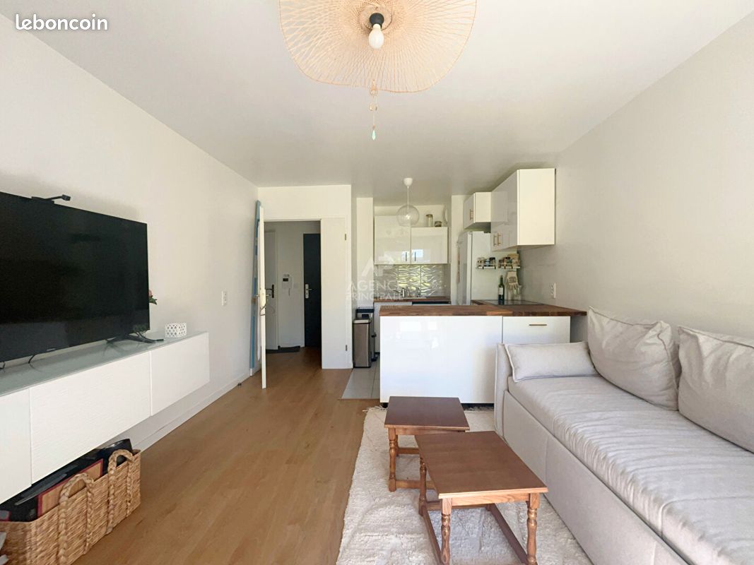 Appartement 2 pièces 40 m² · à Carrières-sous-Poissy · 40 m² · 957 €/mois