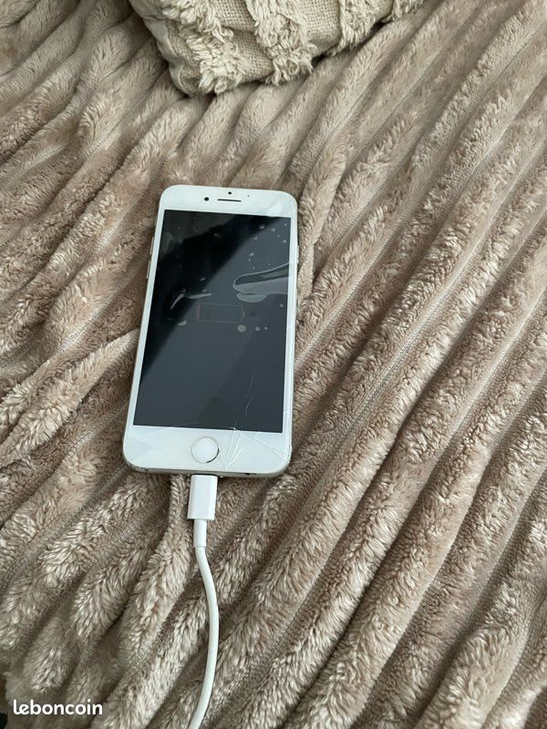 IPhone 8 (image 4)