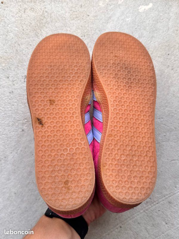 Adidas gazelle rose et bleu clair taille 38 (image 5)