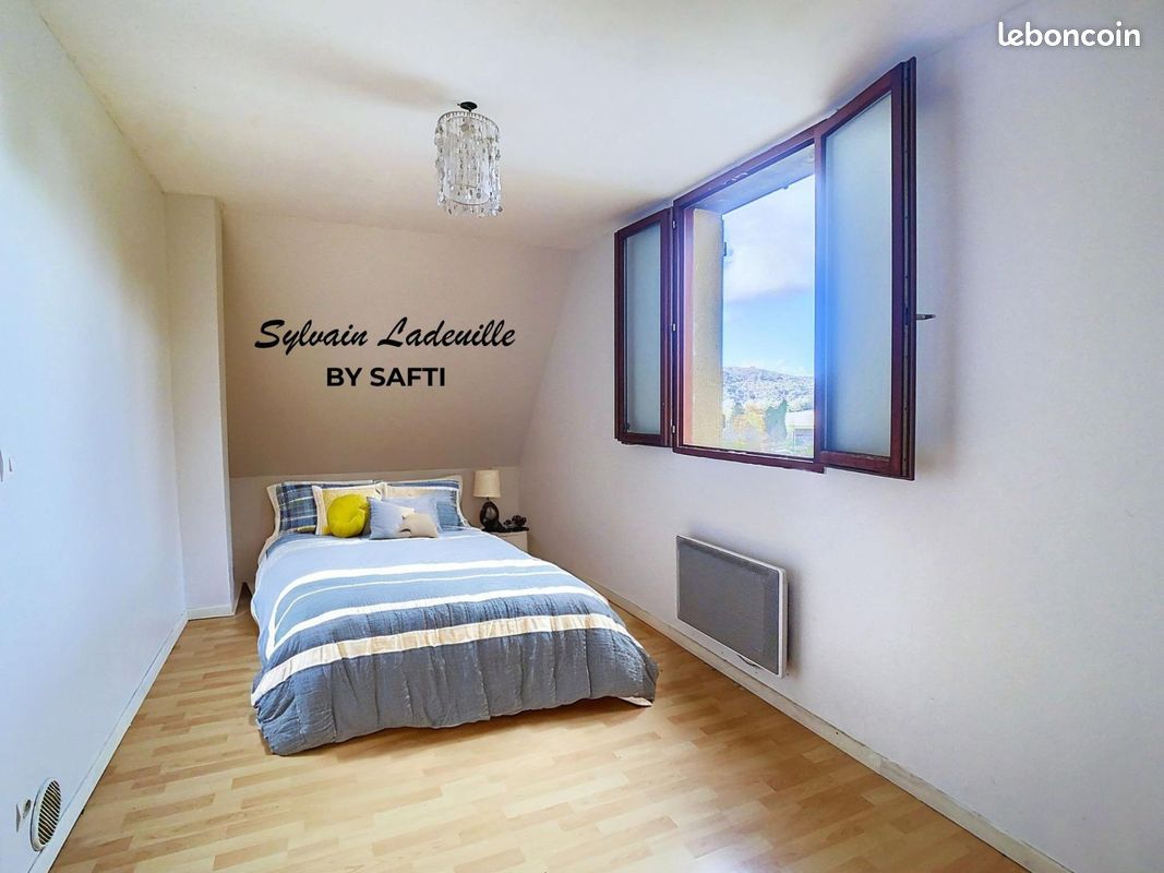 Propriété 5 pièces 110 m² - Les Eyzies 24620 (image principale 3)