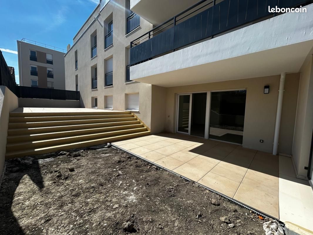 Appartement 3 pièces 74 m² · à Morières-lès-Avignon · 74 m² · 940 €/mois
