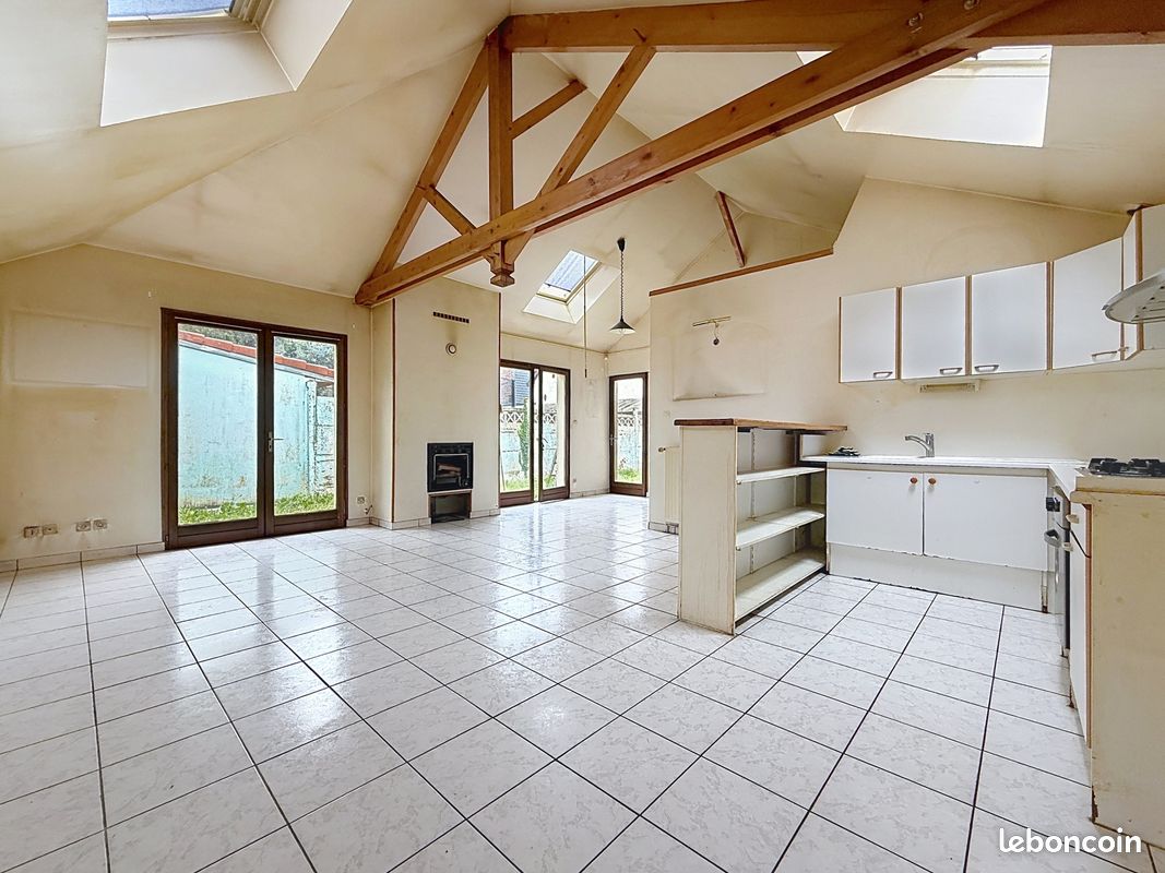 Maison 4 pièces 109 m² · à Lezennes · 109 m² · 251 000 €