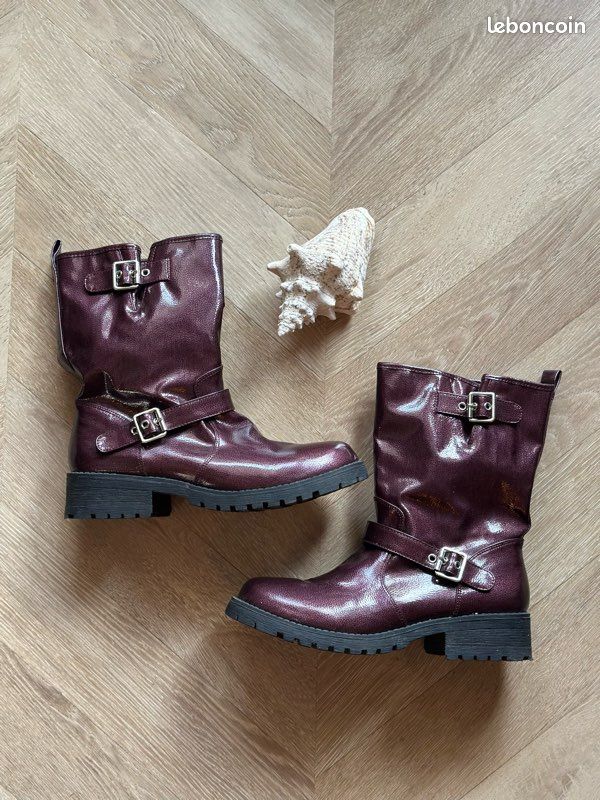 Boots biker bordeaux métallisé – Mellow Yellow – taille 39 (image 1)