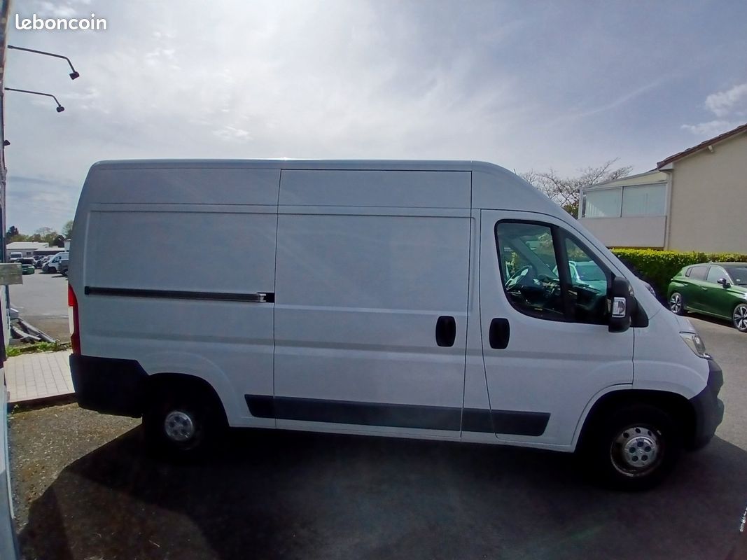 Citroën Jumper (2) 30 L2H2 HDI 110 Confort (image 4)