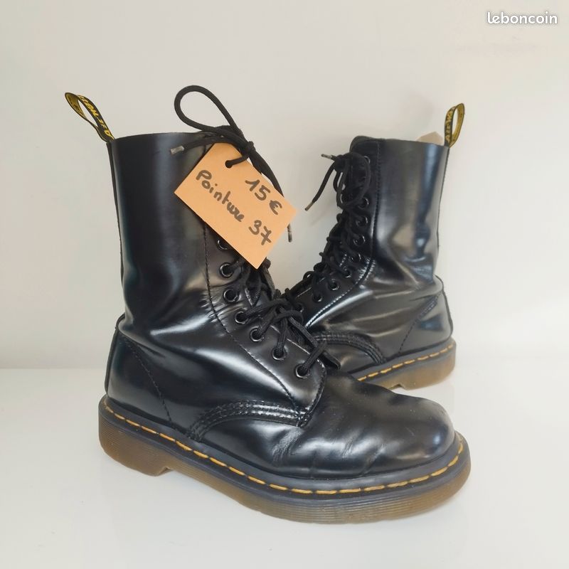 Bottines Dr. Martens Pointure 37 Couleur Bordeaux - Occasion Bon état Général - Cuir