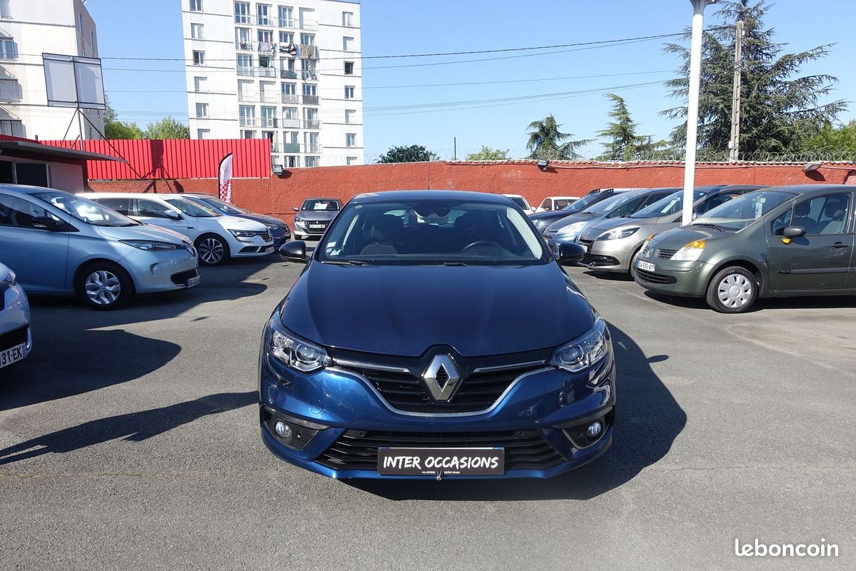 Renault MEGANE IV 1.2 TCE 100CH ENERGY LIMITED (image 1)