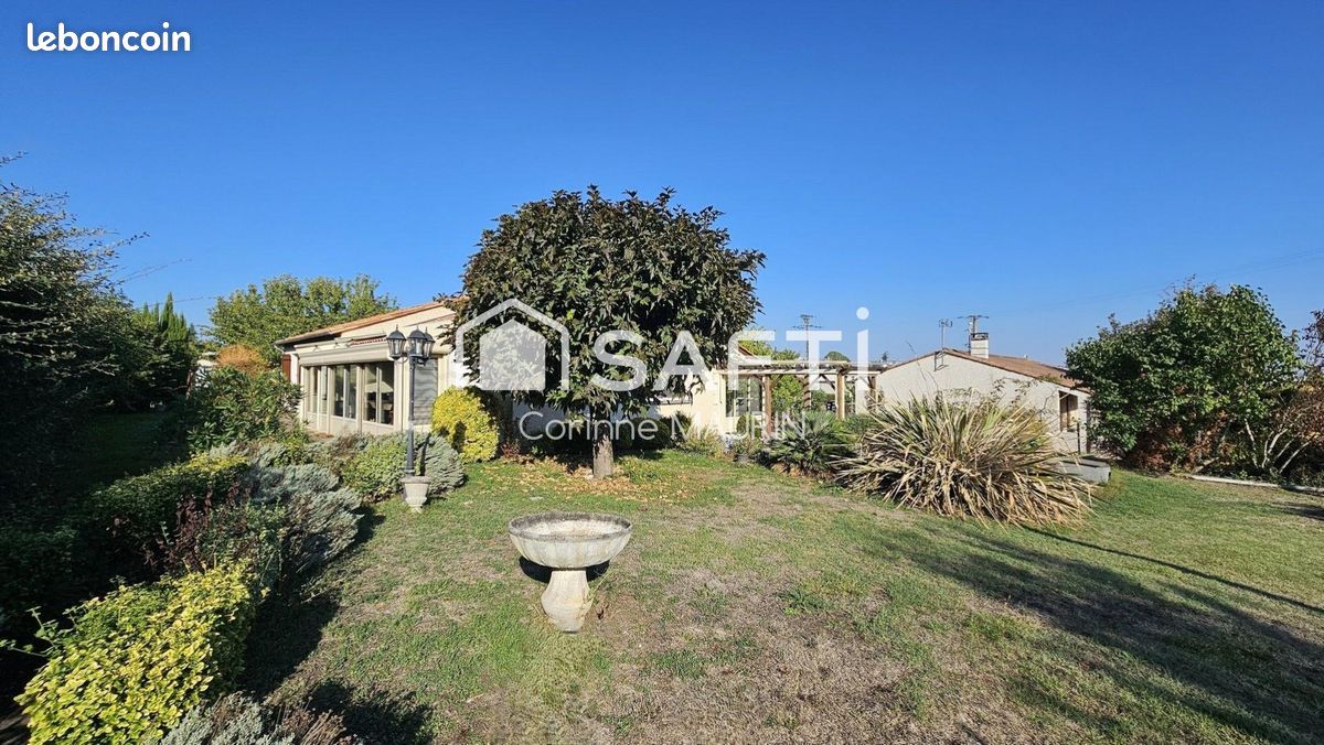 Maison 5 pièces 97 m² · à Archiac · 97 m² · 245 000 €
