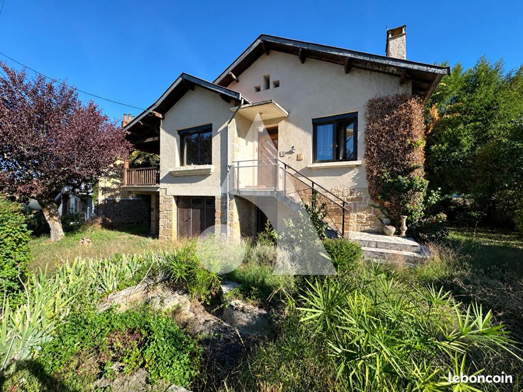 Maison 6 pièces 109 m² · à Capdenac-Gare · 109 m² · 164 000 €