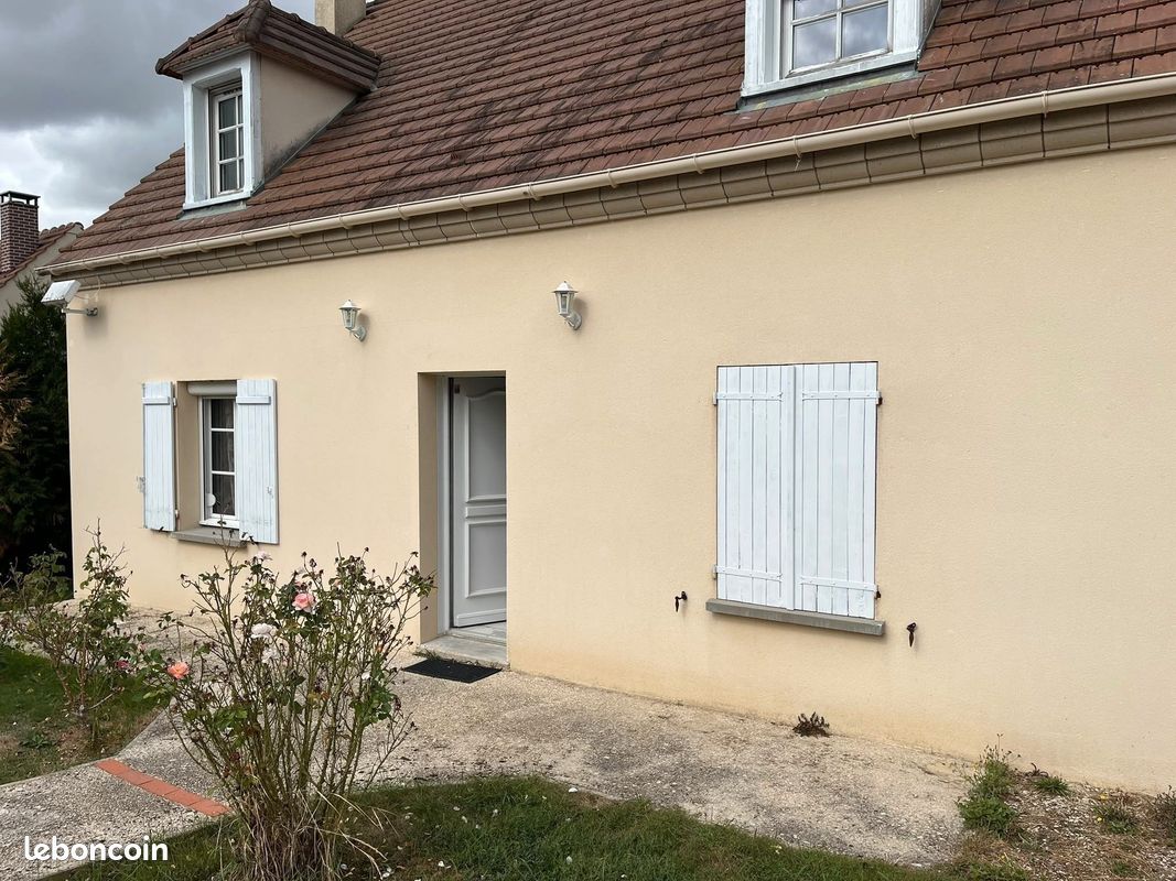 Maison 6 pièces 128 m² · à Montreuil-aux-Lions · 128 m² · 275 000 €