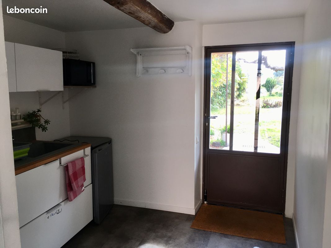 Chambre indépendante, salle de bain, wc, cuisine, jardin (image 12)