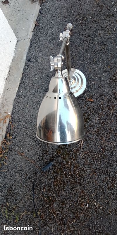 Lampe industrielle (image 1)