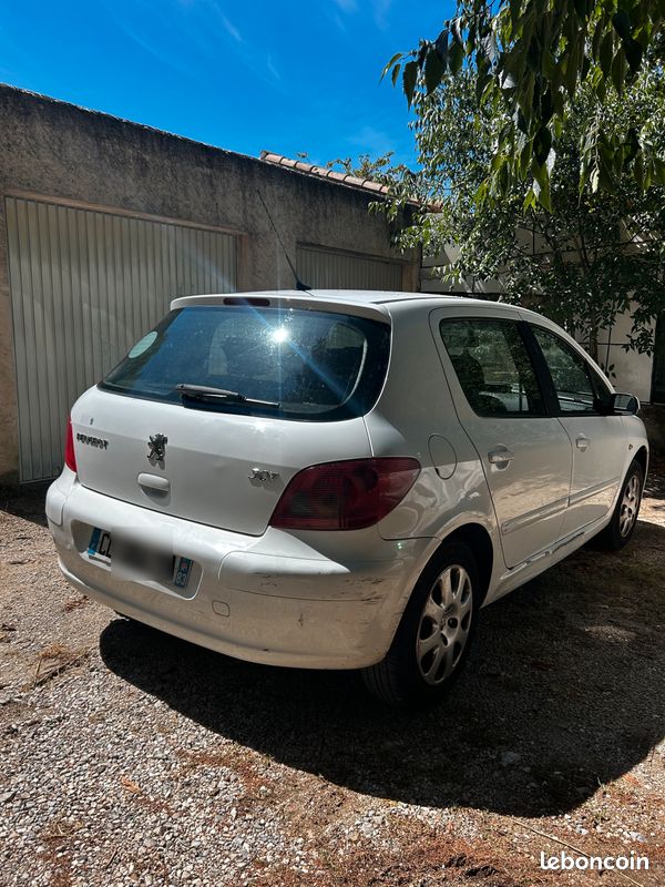 Peugeot 307 1.4 essence – 2005 (image 2)