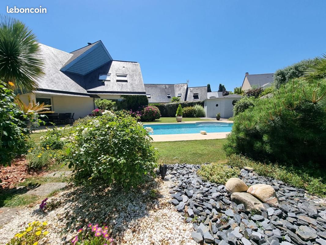 Maison 7 pièces 180 m² · à Avrillé · 180 m² · 799 000 €