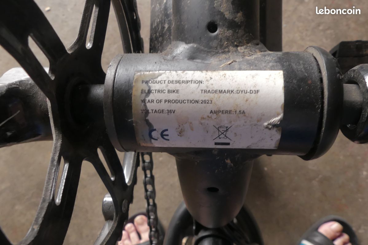 DYU D3F Vélo électrique pliable 250W – Très bon état – Batterie excellente (image 10)