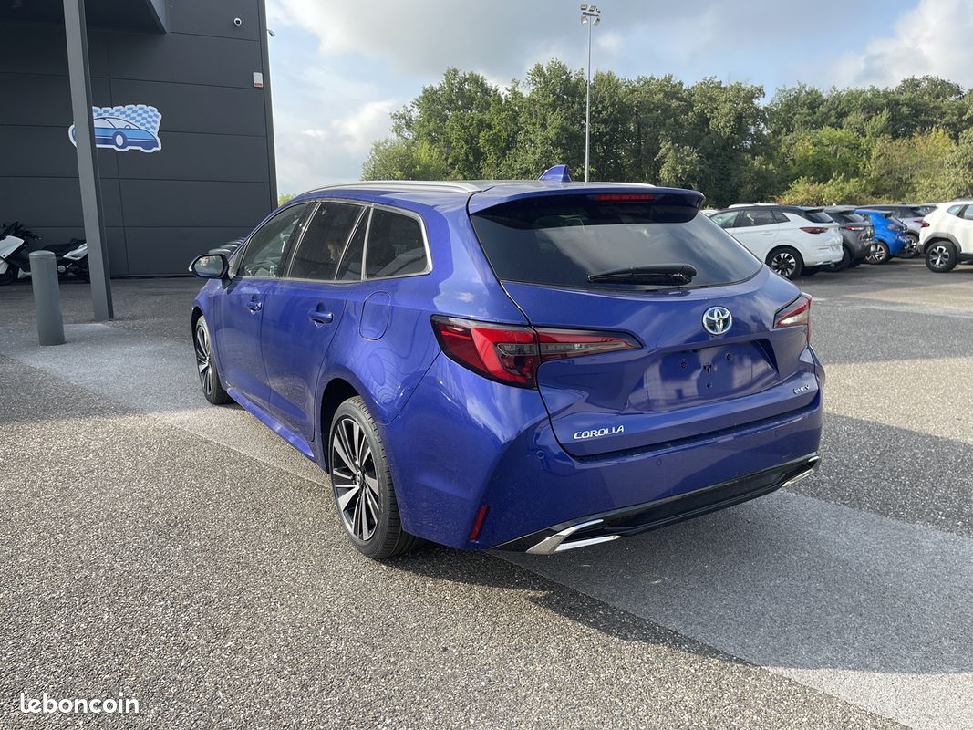 Toyota COROLLA TOURING SPT 2.0 178CH DESIGN MY26 (image 4)