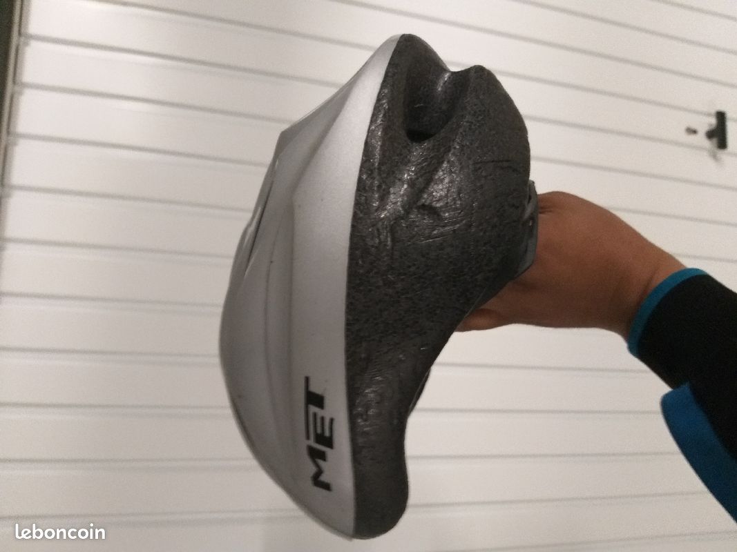 Casque vélo (image 1)