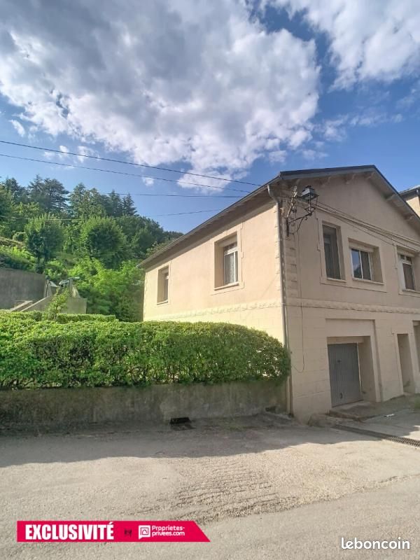 Maison 5 pièces 105 m² · à Bez-Et-Esparon · 105 m² · 157 000 €
