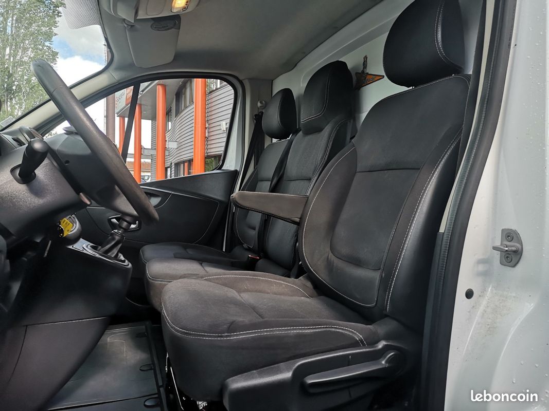 Nissan NV300 FOURGON 2.0 DCI 120 L1H1 COMFORT PACK (image 6)