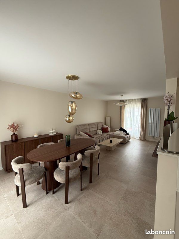 Maison familiale rénovée – 103 m² – 4 chambres – Sous-sol total – Terrain 398 m² (image 2)