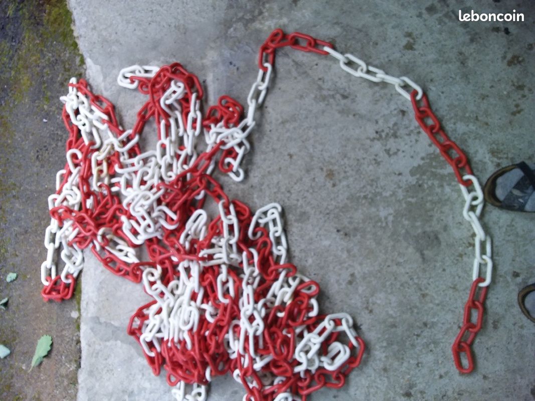 Chaine rouge/blanc (image 2)