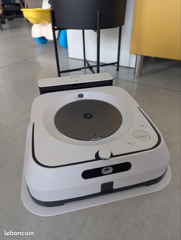 Braava Jet M6 iRobot robot laveur (image 1)