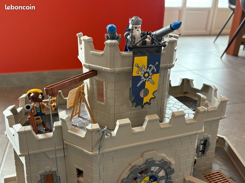 Playmobil grand château Novelmore (image 8)