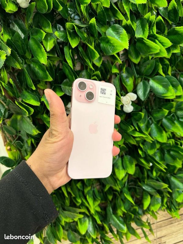 IPhone 15 (image 2)