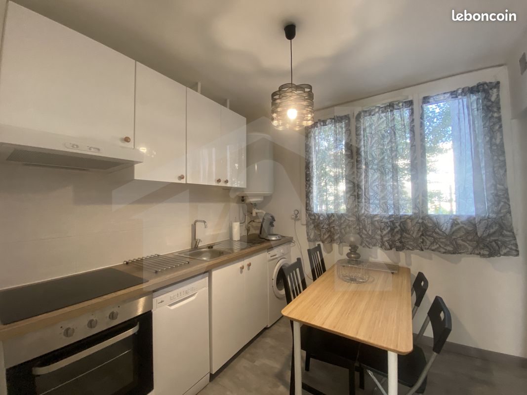 Appartement 4 pièces 68 m² · à Grenoble · 68 m² · 795 €