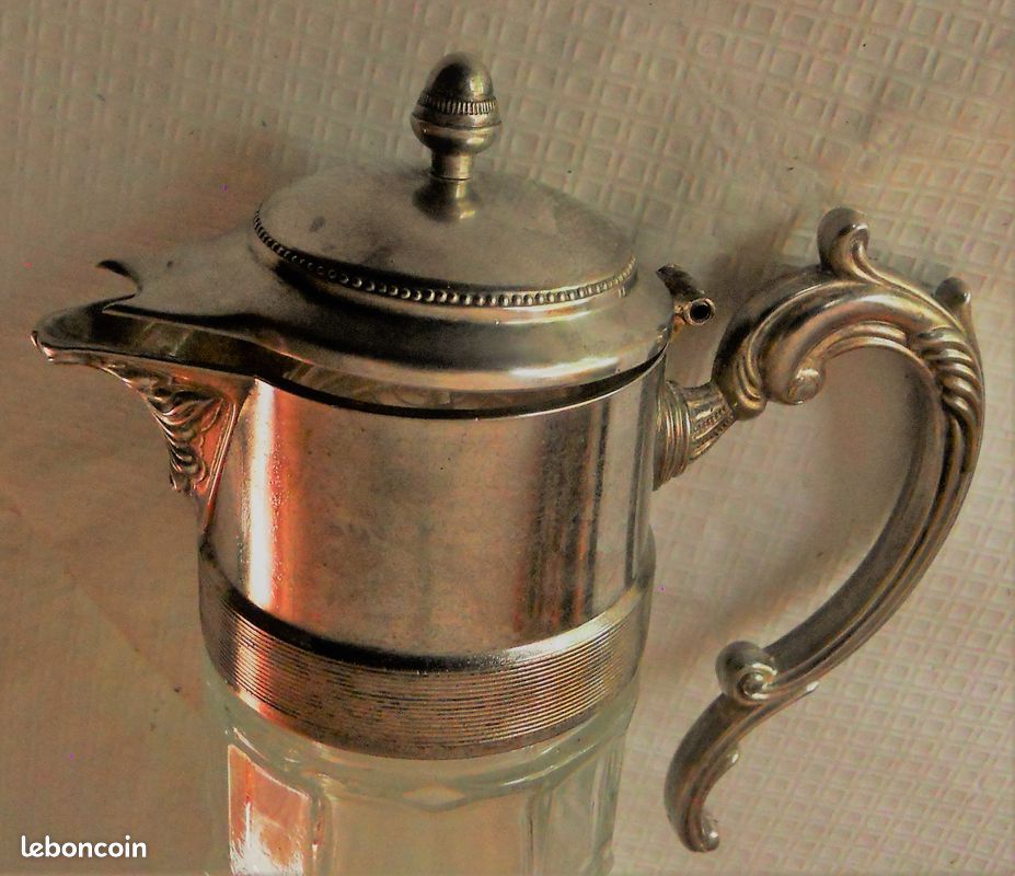 Ancien pichet rafraichissant en verre et métal argenté (image 7)