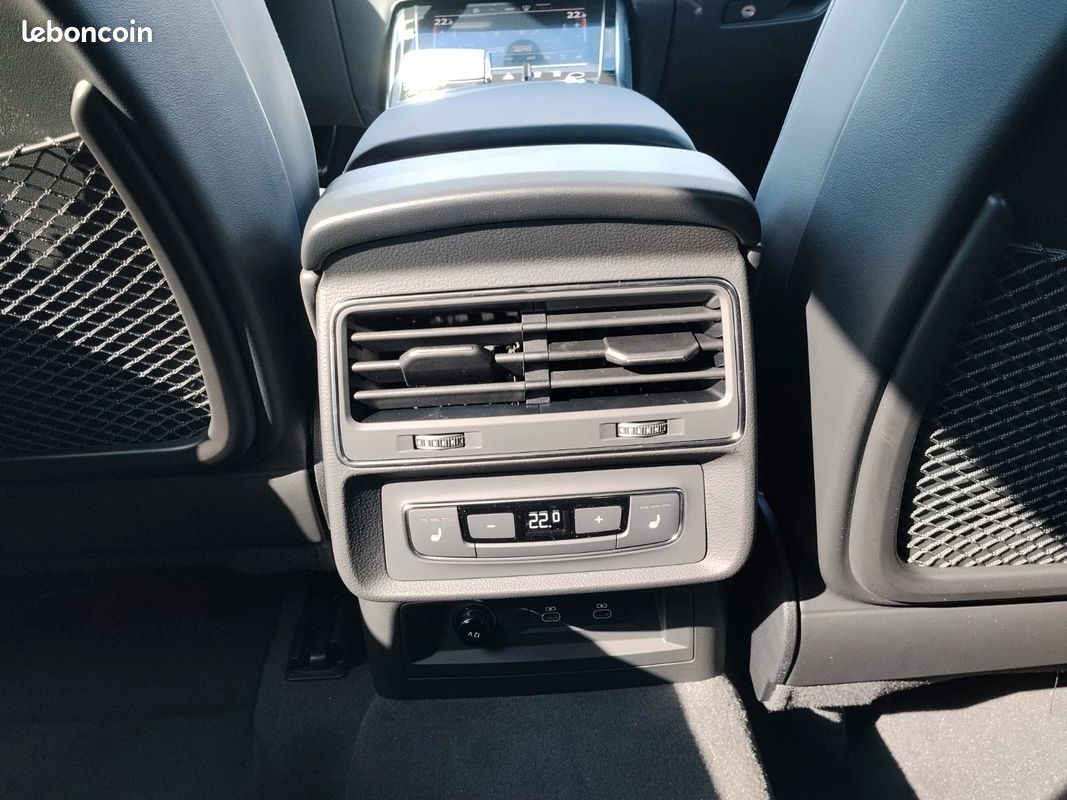 Nouvelle Audi Q8 TFSI eHybrid 490ch Quattro Competition Phase 2 neuf -30% (image 11)