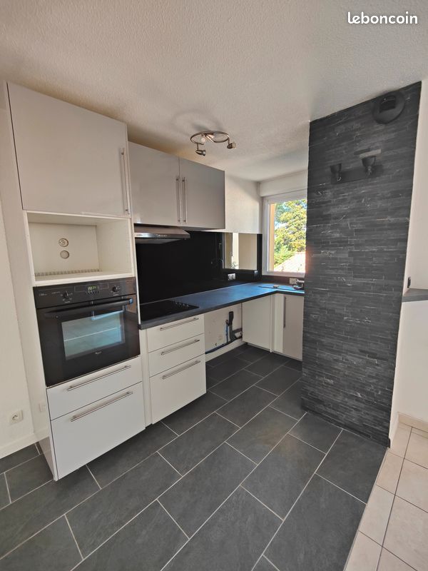 Appartement 3 pièces 56 m² · à Aucamville · 56 m² · 800 €