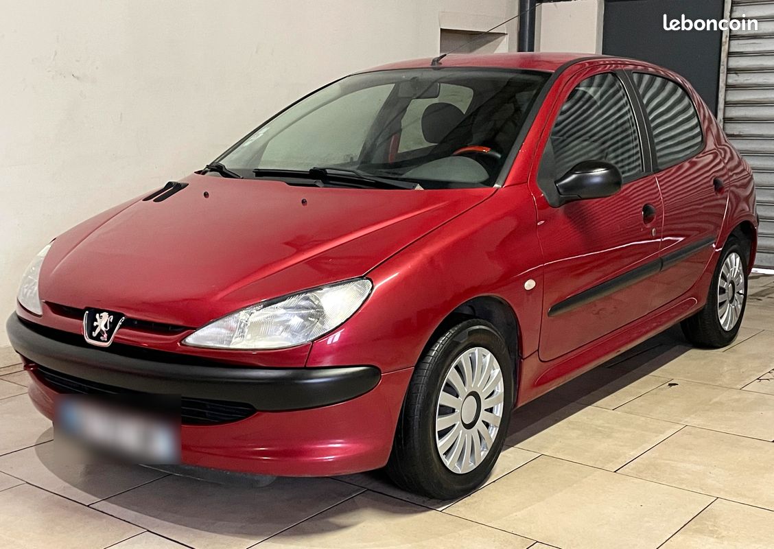 Peugeot 206 1.4 essence - Voitures