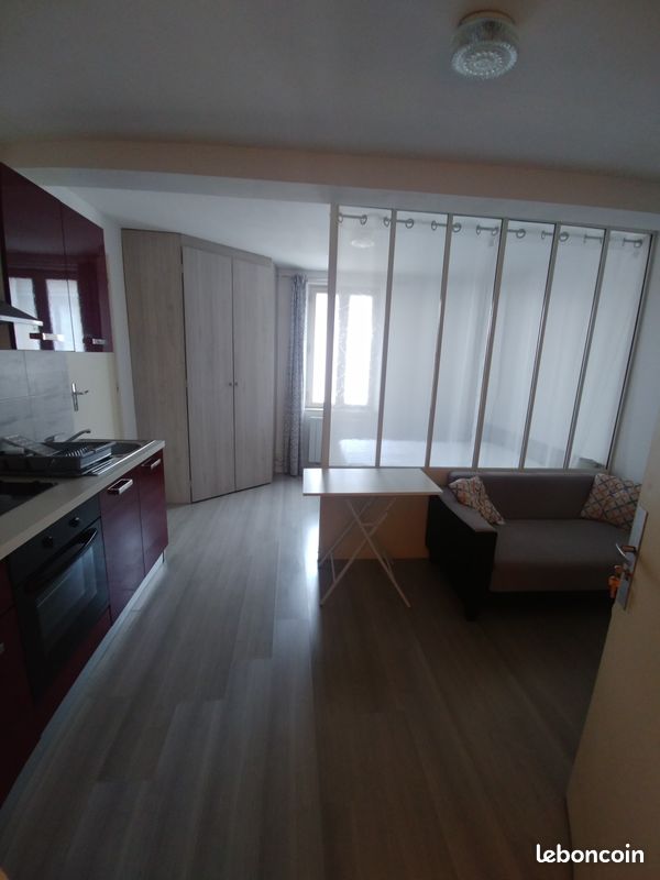 Appartement 1 pièce 28 m² · à Castres · 28 m² · 420 €/mois