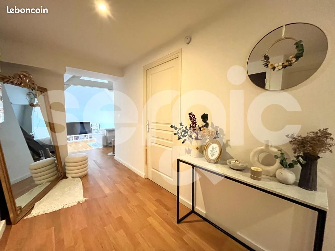 Appartement 3 pièces 65 m² · à Arras · 65 m² · 890 €/mois